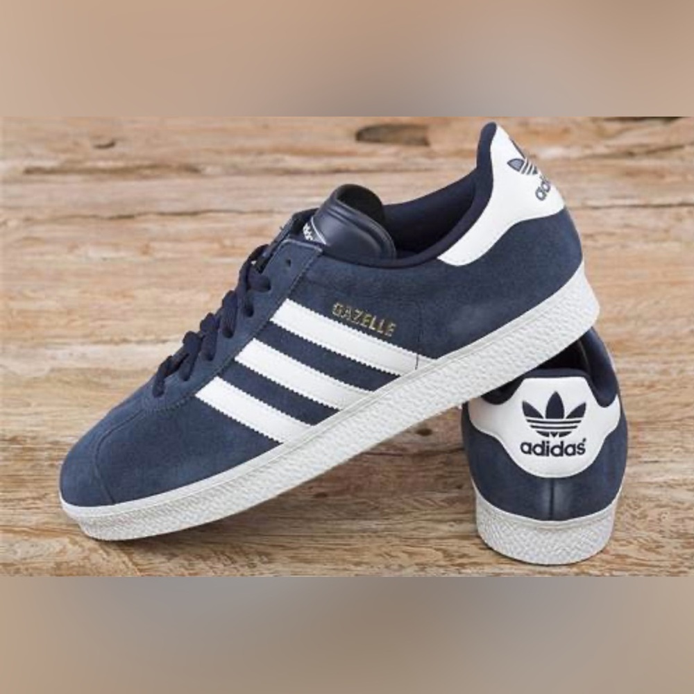 Men Suede Adidas Gazelle Sneaker